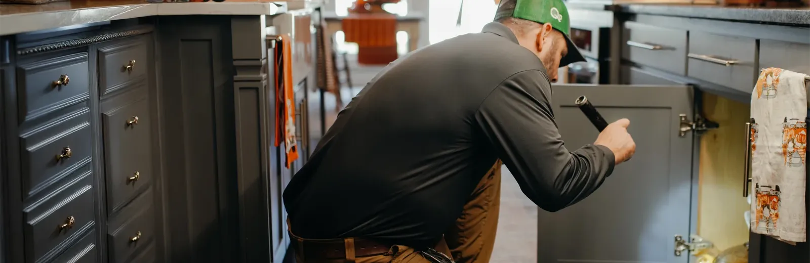 inspecting kitchen for pest